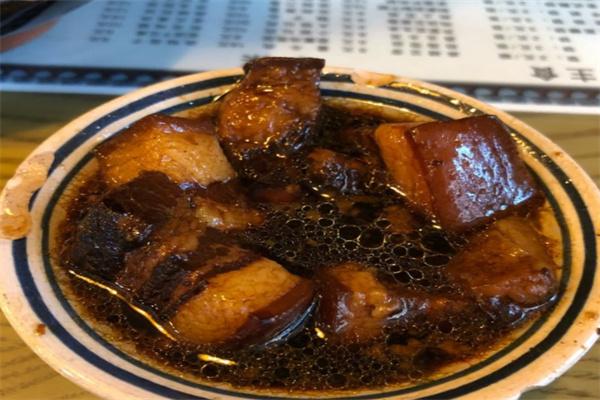 朗一家砂锅坛肉馆